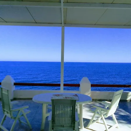 بيت للعطل Santorini Lovers Foinikiá